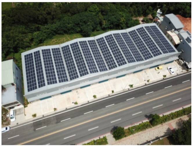 太陽能板售價：15,930元/片